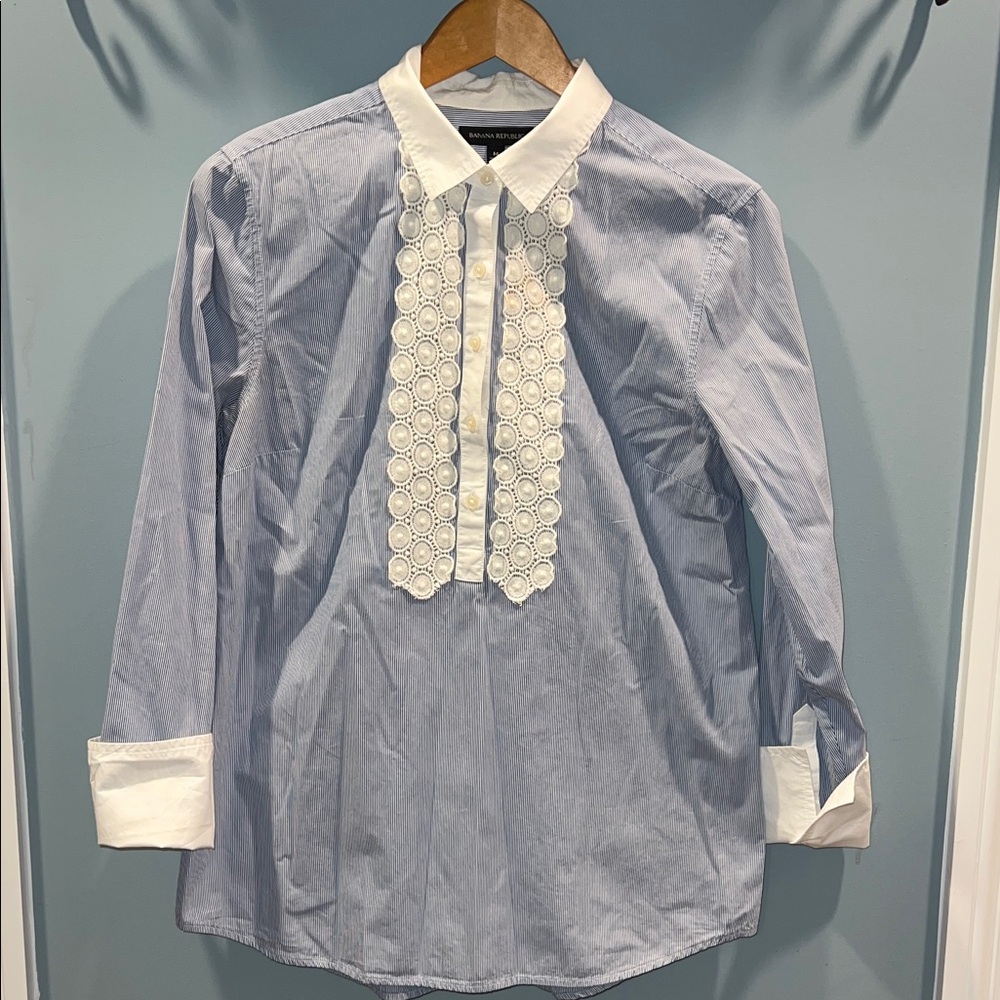 Banana Republic Blue and White Blouse